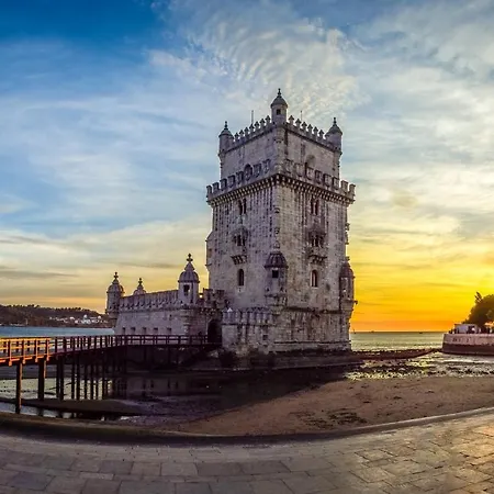 With One Bedroom In With Wifi 12 Km From The Beach Διαμέρισμα Lisboa